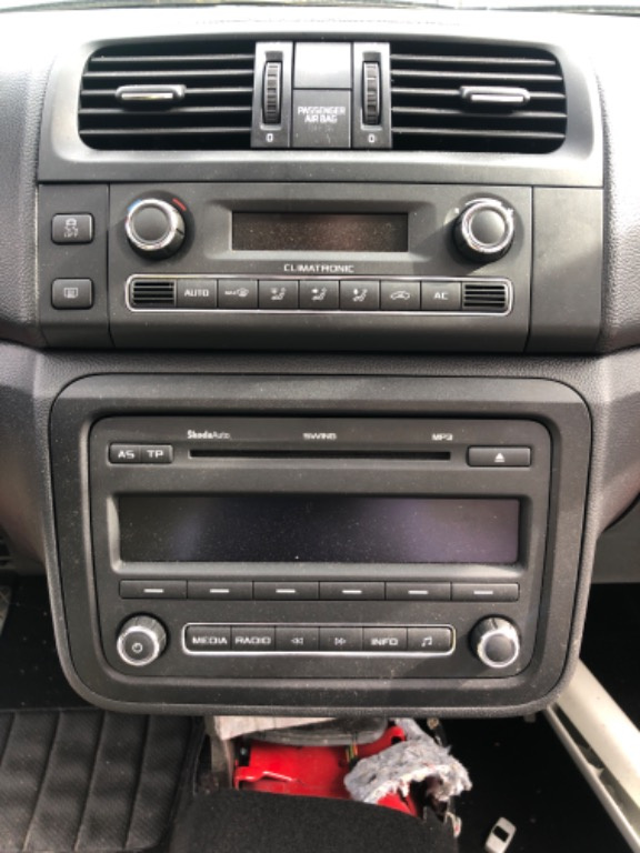 Radio CD MP3 Skoda Fabia 2 an 2011