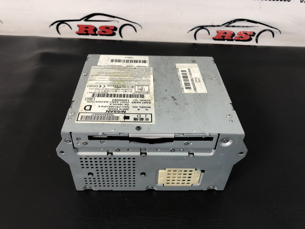 Radio CD Nissan Navara 2.5 Automat euro 5 sedan 2011 (259155X00E)