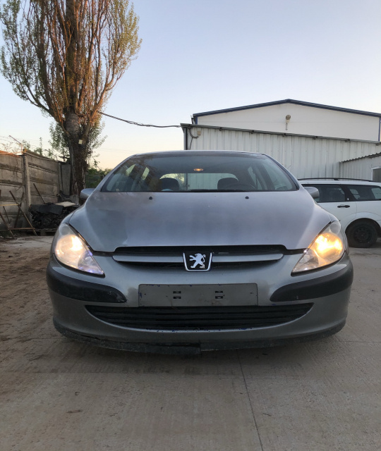 Radio cd (OE PEUGEOT) Peugeot 307 [2001 - 2005] Hatchback 5-usi 1.6 HDi MT (109 hp)