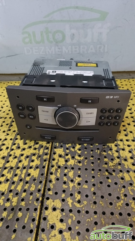 Radio CD Opel Astra H (2004-2010) oricare 344183129