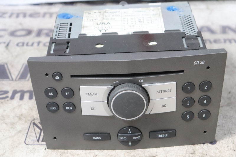 RADIO CD OPEL ASTRA H - COD 13190856 - AN 2006