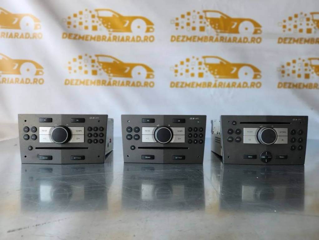 Radio Cd Opel Astra H Zafira B CD30 MP3 - Dezmembrari Arad