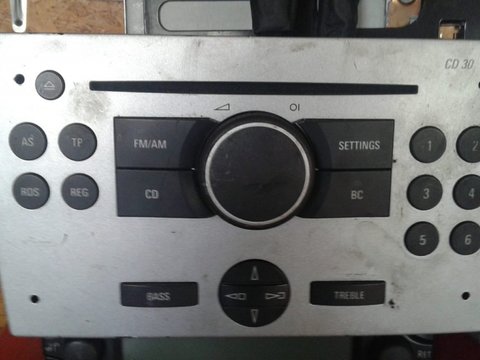 Radio-cd original Opel (nu am cod)