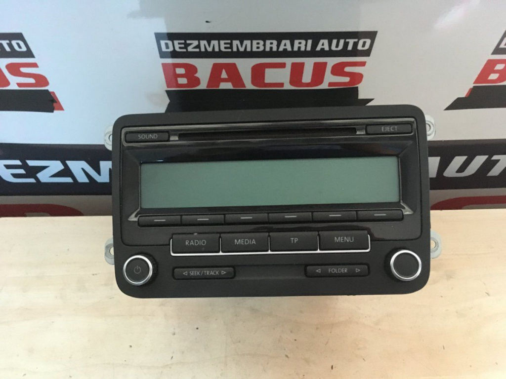 RADIO CD ORIGINAL PENTRU VW GOLF 6 COD 1