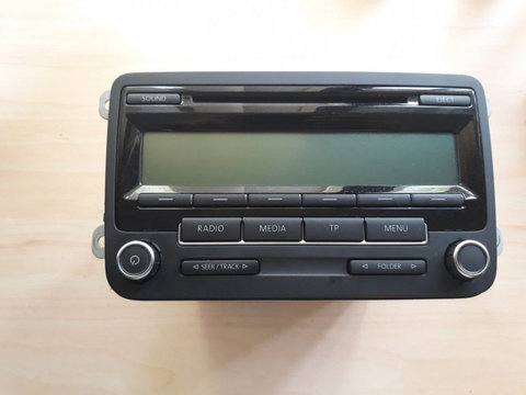 Radio cd pentru VW Golf 6 cod: 5M0035186AA
