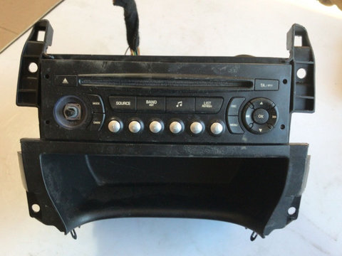 Radio CD Peugeot 207 , Citroen C3 cod 96750215xt
