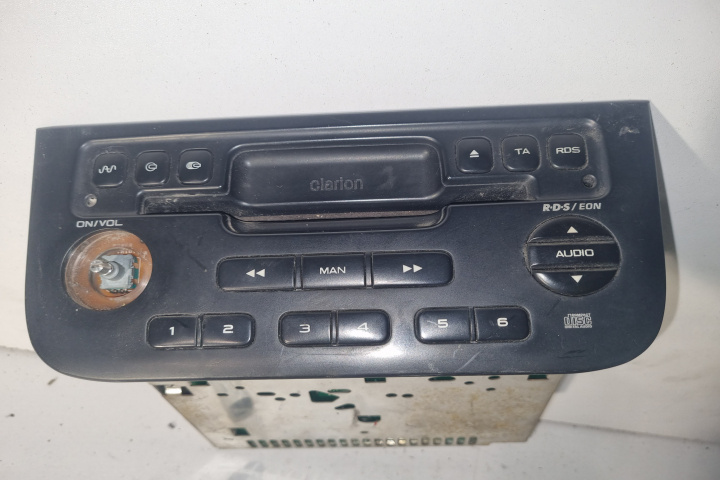 Radio cd Peugeot 406 [facelift] [1999 - 2004] Sedan 2.0 HDi MT (110 hp)