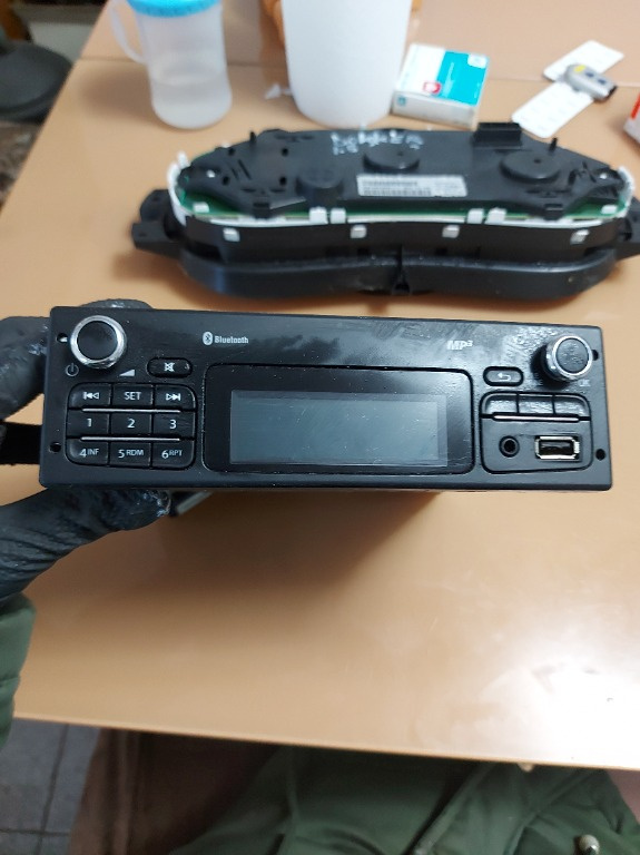 Radio cd player 281152815R Renault Master 3 Opel M