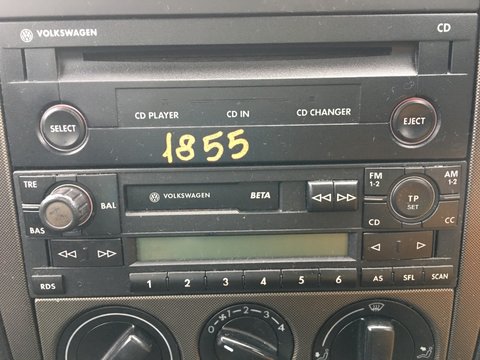 Radio CD Player Casetofon cu Magazie CD BETA FARA COD VW Bora 1998 - 2005