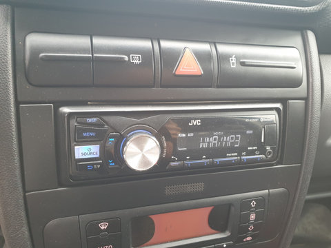 Radio CD Player cu MP3 Stick USB Aux Auxiliar JVC KD-X250BT 1999 - 2005 AUDI Volkswagen Seat Skoda Opel BMW Mercedes Ford Renault