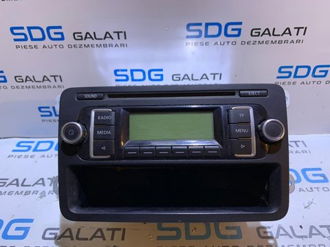 Radio CD Player cu MP3 VW Golf 6 2008 - 2013 cod piesa 5K0035156