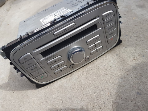 Radio CD player Ford.