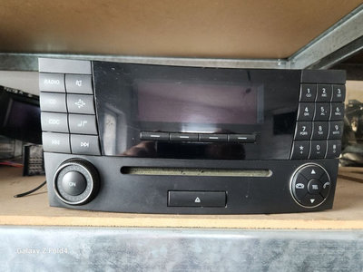 Radio CD-Player Mercedes-Benz E-Class (W211) cod a