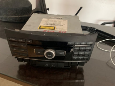 Radio CD Player (navigatie) Mercedes E-CLASS W212 2009-2012 cod: A2129069900