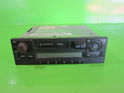 RADIO / CD PLAYER ORIGINAL VW ALPHA-5 COD 1J003515
