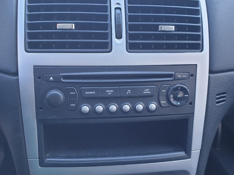 Radio CD Player Peugeot 307 2002 - 2008