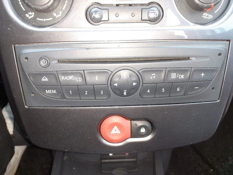 Radio/CD player Renault Clio 2012 1.5 dci euro 5 cod motor K9K-67