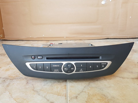 Radio CD player Renault Laguna 3 cod 281150013R
