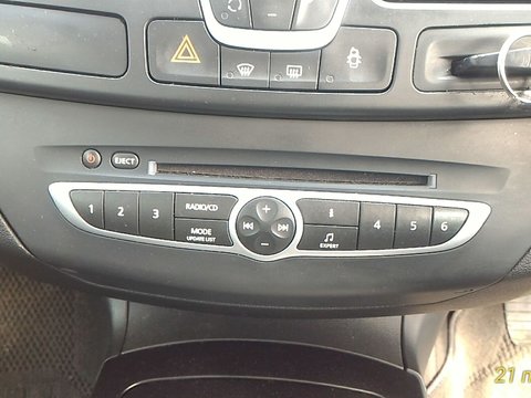 Radio cd player Renault Laguna 3 cod : 281150013R