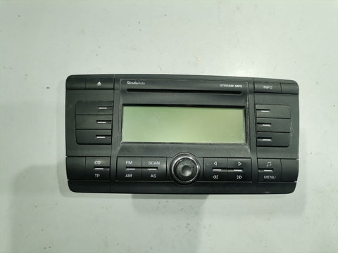 Radio CD Player Skoda Octavia 2 Cod 1Z0035161C