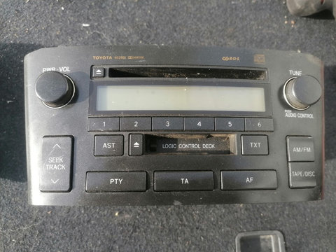 Radio cd player unitate audio Toyota Avensis T25