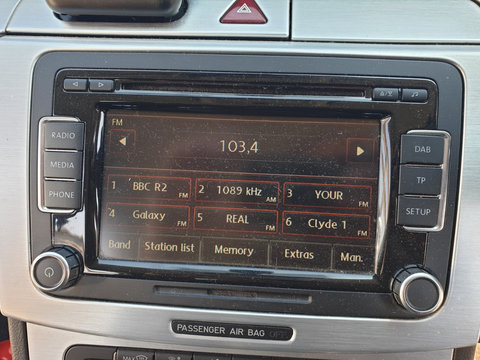 Radio CD Player Volkswagen EOS 2006 - 2016 Cod 3C8035195A