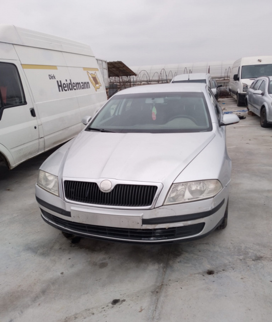 Radio cd Skoda Octavia 2 [2004 - 2008] Liftback 5-usi 1.9 TDI MT (105 hp)