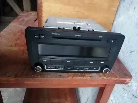CD player auto pentru Skoda Octavia 2 - Anunturi cu piese