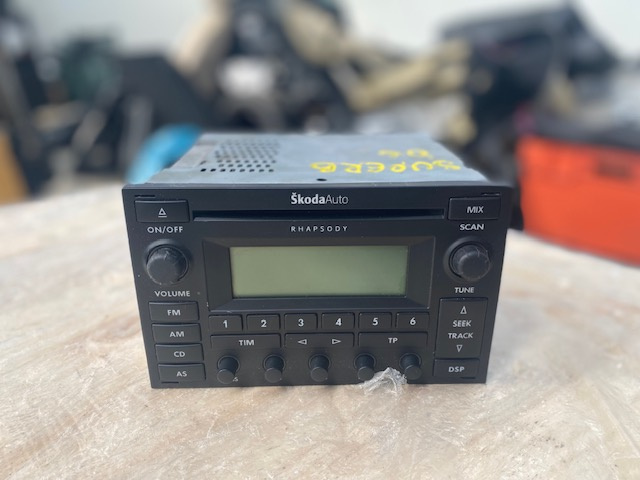 Radio cd Skoda , Superb Model Superb B5, An 2001-2008 cod 1u0035195b