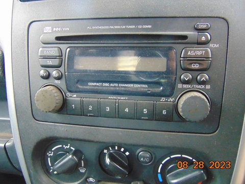 Radio Cd Suzuki Jimny original dezmembrez jimny 1.3 ac clima 4x4