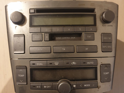 Radio CD Toyota Avensis cod 86120-05080