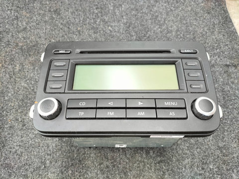 Radio CD VW Passat B6, 2007, cod piesa: 1K0035186P