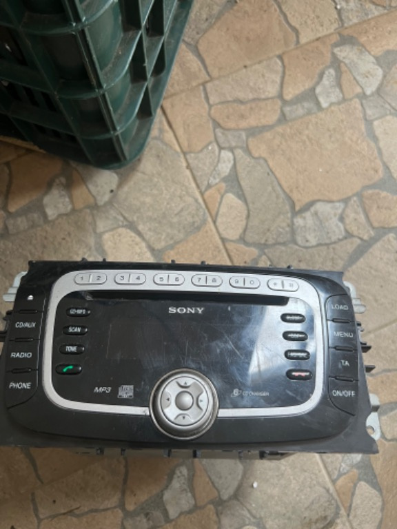 Radio cu mp3 Ford Mondeo 4 cod 7S7T-18C939-BF