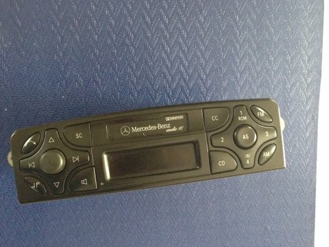 CD player auto pentru Mercedes C-Class W203 - Anunturi cu piese