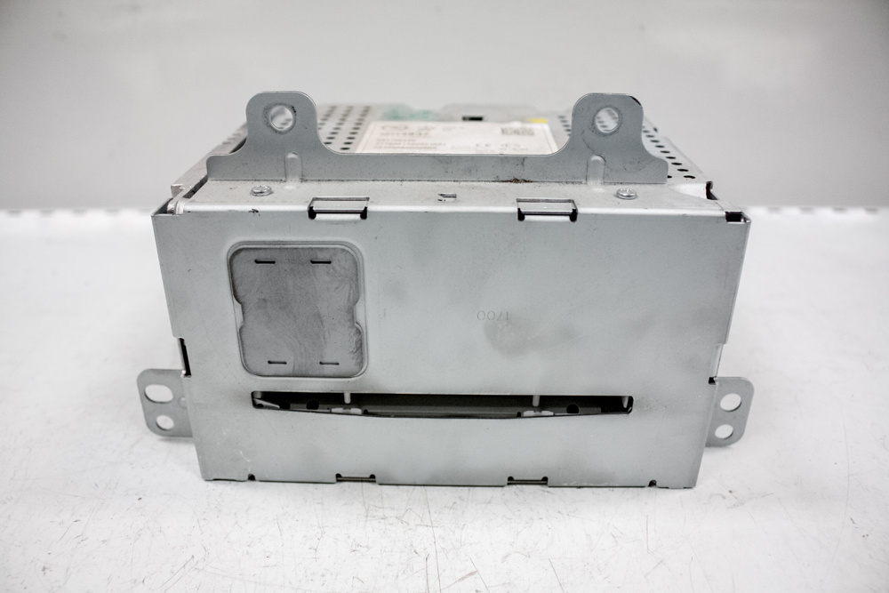 Radio si CD Player CD400 Plus NAVI Opel Astra J 39144837