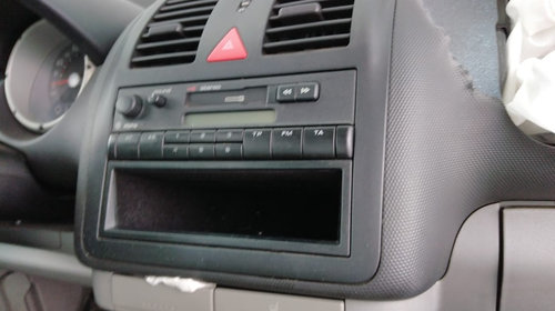 Radio Volkswagen Passat 1.9 tdi AVB 101C