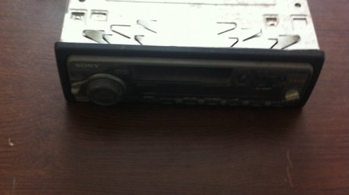 Radiocasetofon Sony Mitsubishi Pajero 2 