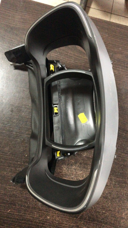 Rama ceas bord Renault Kadjar cod 682507506r