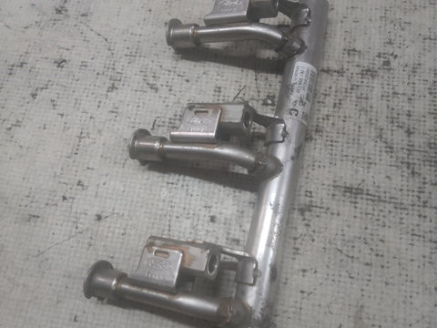 Rampa injectie Ford Ecosport 1.0 Benzina 2015, CM5G9H487HC