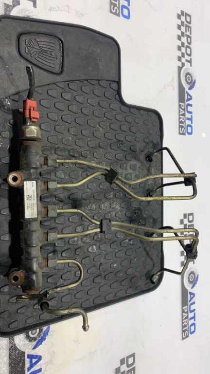 RAMPA INJECTIE MAZDA 3 TS2 2006 1.6 D Y601 COD 96 545 926 80 / 9654592680 (id: 353)