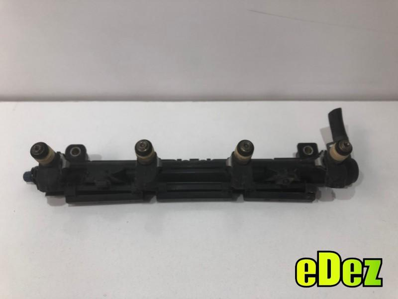 Rampa injectie Seat Leon (1999-2006) 1.4 benzina 036133319ae