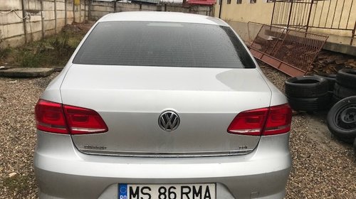 Rampa injectoare 03L 130 089R Volkswagen