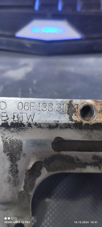 RAMPA INJECTOARE 06F133317G Audi A4 B7 an 2005 BGB / BWA cod piesa 06F133317G