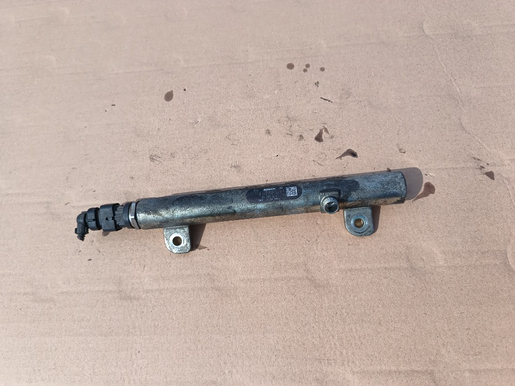 Rampa injectoare 1.9 cdti z19dth opel astra h vectra c signum zafira b 0445214122