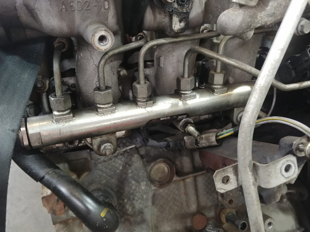 Rampa injectoare 1.9 d fiat grande punto stilo bra