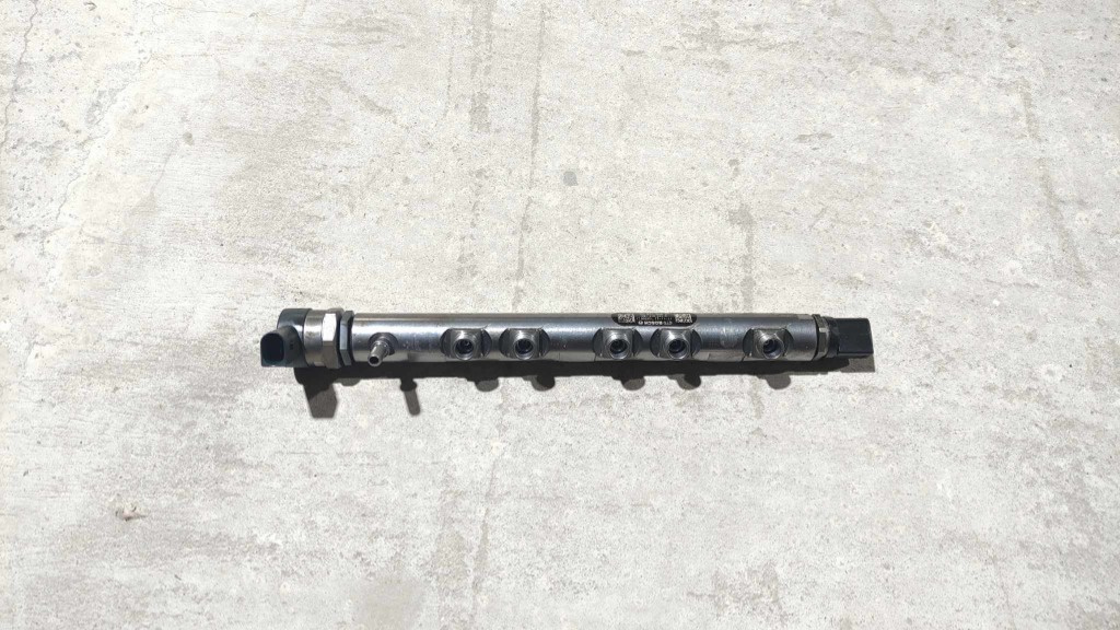 Rampa injectoare 780912805 BMW Seria 3 E93 2.0 D an fab. 2010 - 2013