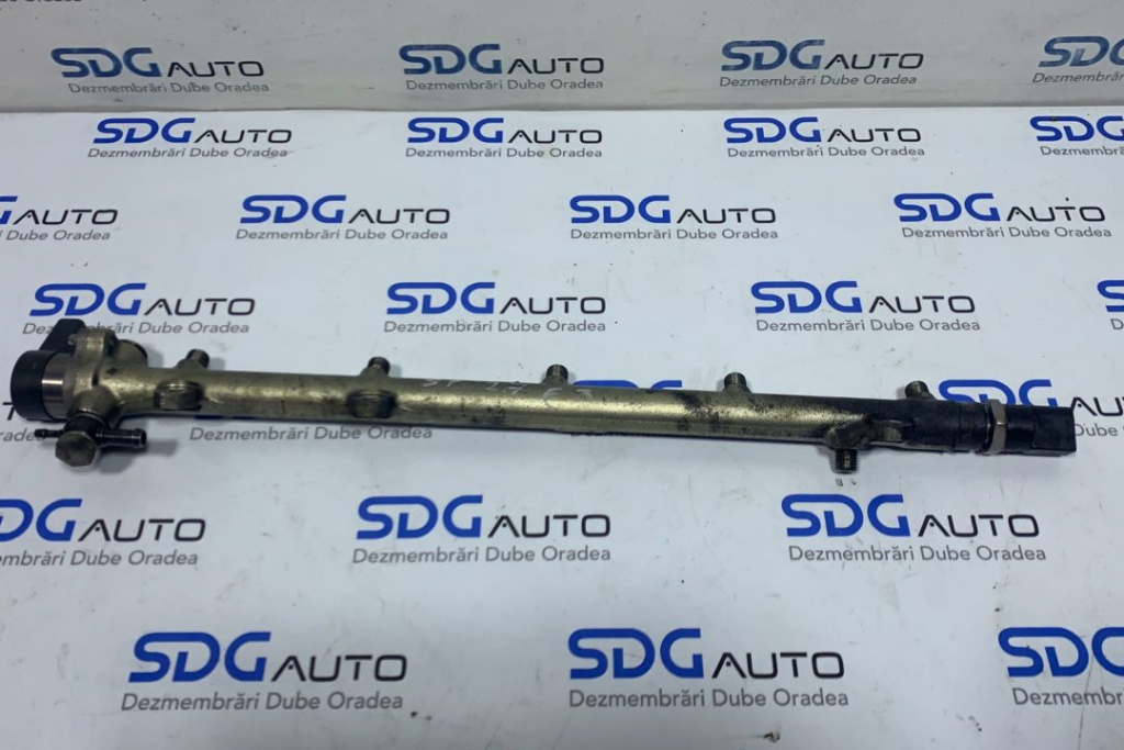 Rampa injectoare A6120700295 Mercedes Sprinter 2.7 2000-2006 Euro 3