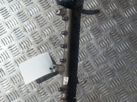 Rampa injectoare Audi A1 1.6 CAY an 2014 cod 03L089H