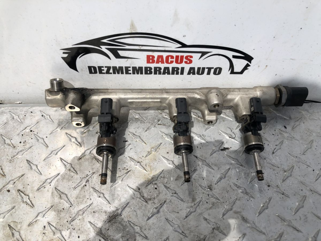 Rampa Injectoare Audi A3 8Y / Volkswagen T-CROSS / T-ROC - 1.0 TFSI Benzina 2022 Cod : 05C133320A