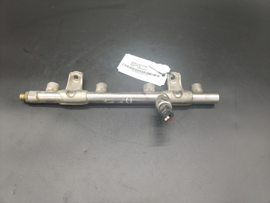 Rampa injectoare Audi A4b9 an 2018 DKZ cod piesa 06L133317N